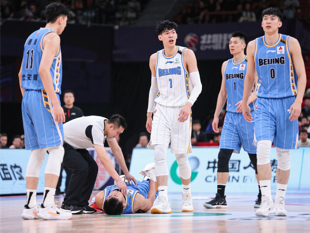 而梅西虽然 而梅西虽然